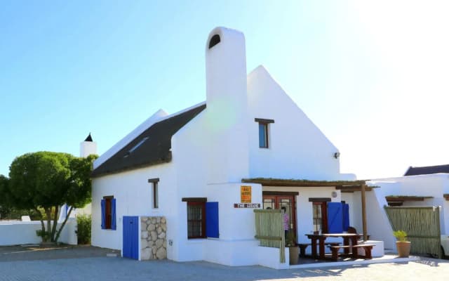 Baywatch Villa Guest House and Self Catering Accommodation