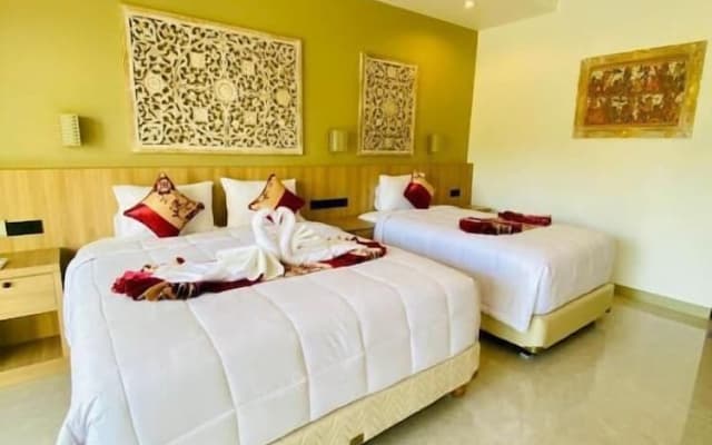 Solaluna Beach Homestay