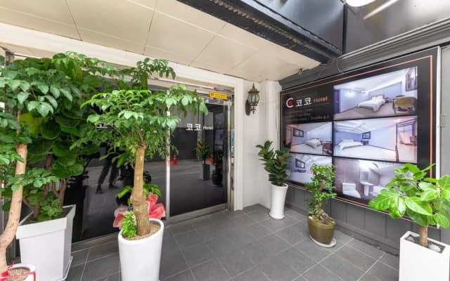 Suwon Ingyedong Hotel Coco