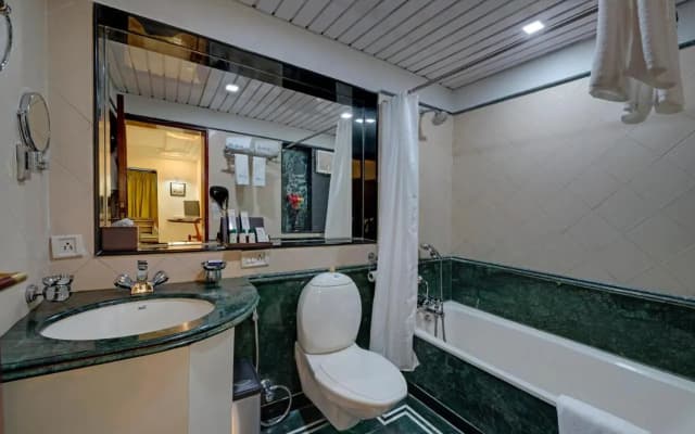 Hotel KK By Spree Rajkot