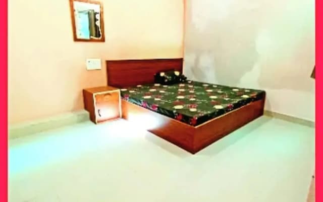 Hotel Saraswati Atithi Bhawan Vrindavan