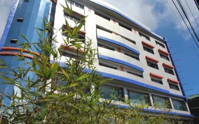 Romel Suites