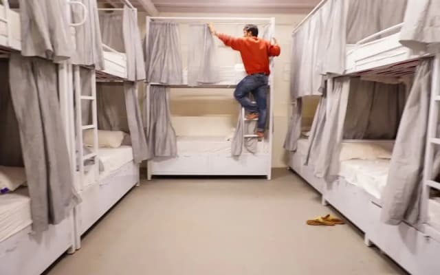 Hammock Hostels