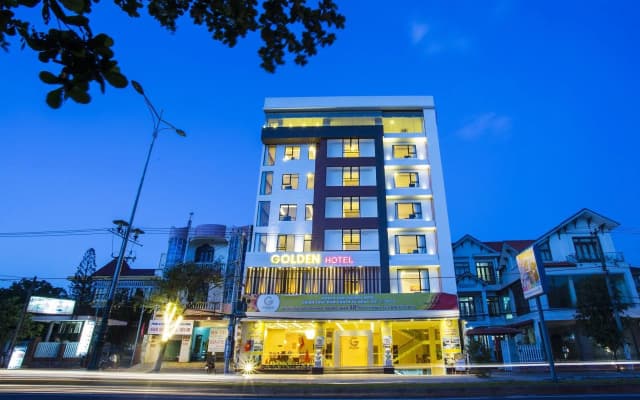 Golden Hotel