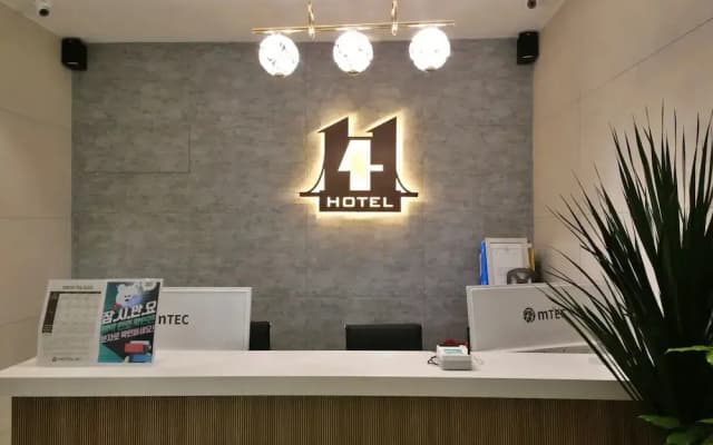 HOTEL141