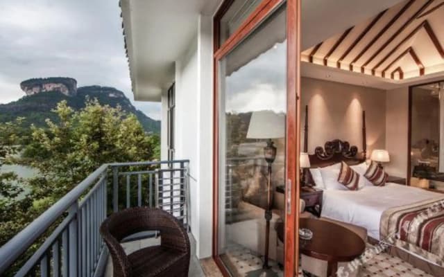 Xiyuanwan Enjoy The Scenery And Stroll Hotel