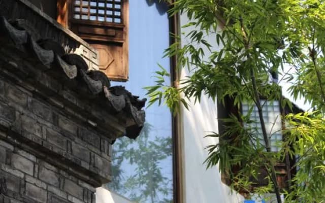 Yueshang Zen Space Homestay (Tongli Ancient Town Branch)