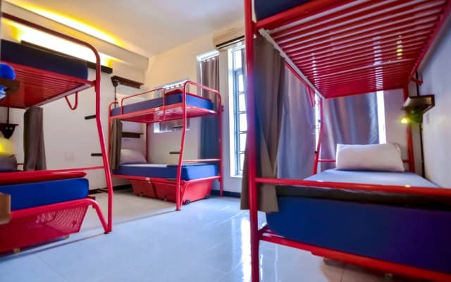Mojzo Dorm - Hostel