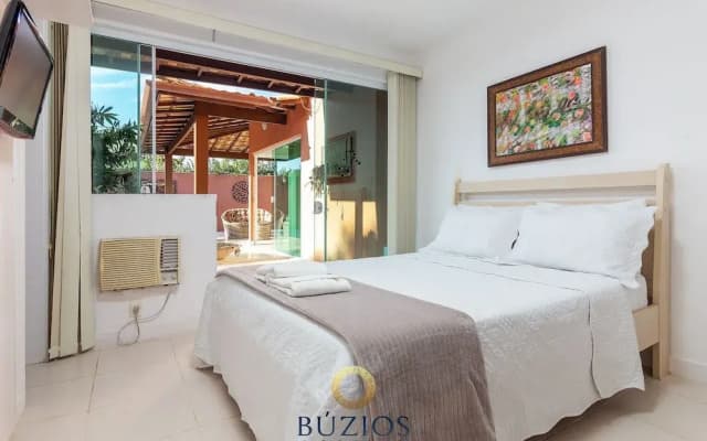 Bz36 600m Rua das Pedras Casa c piscina