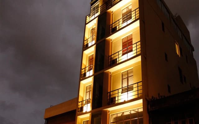 Port View City Hotel