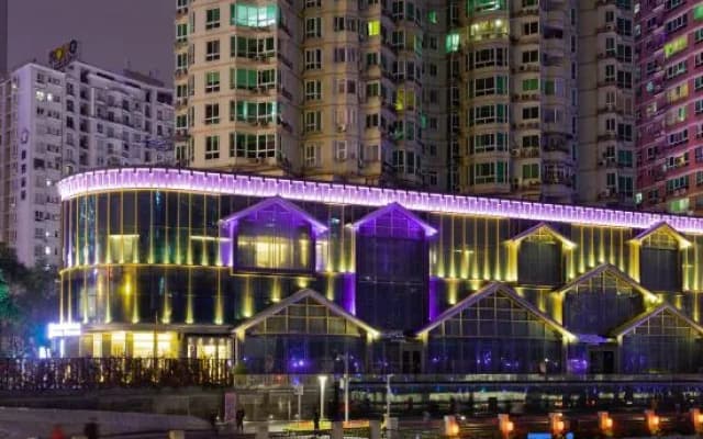 Kuanrong Suites Hotel (taiguli store, Chunxi Road, Chengdu)