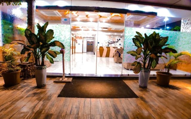 Hotel Orchid  Inn