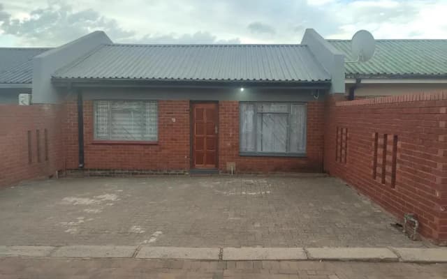 Casa Linda Guest House