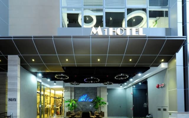 M1 Hotel