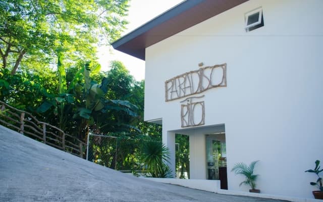 Paradiso Rito Waterfront Oasis