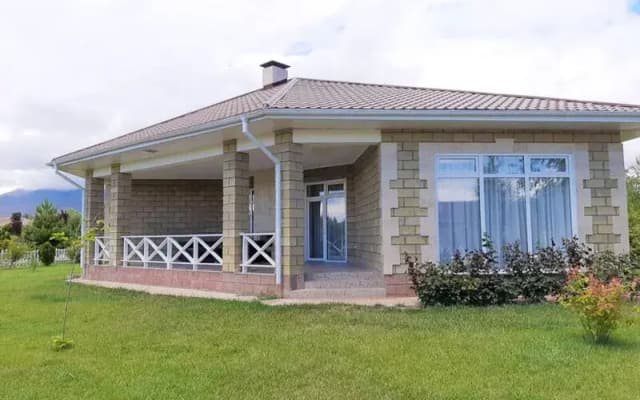 Карвэн Четыре Сезона