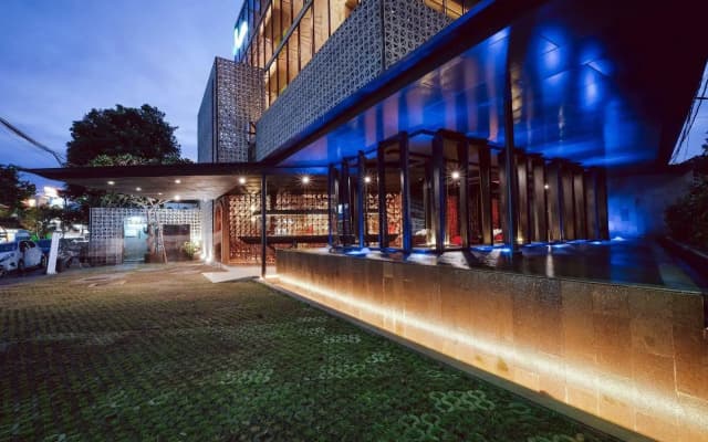 J Hotel Kuta