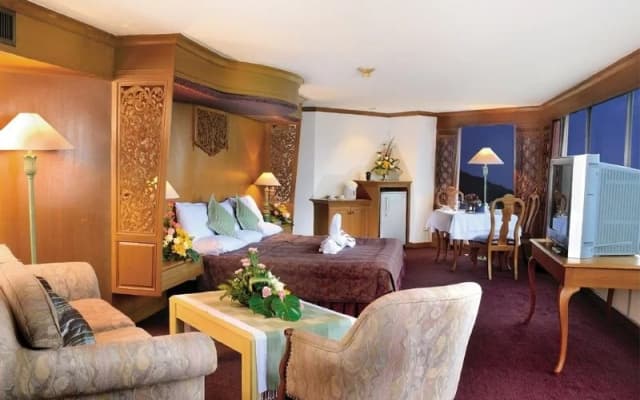 Hotel Grand Heritage Hotel And Condominium