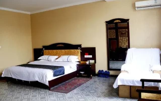 Hongqiao Hotel