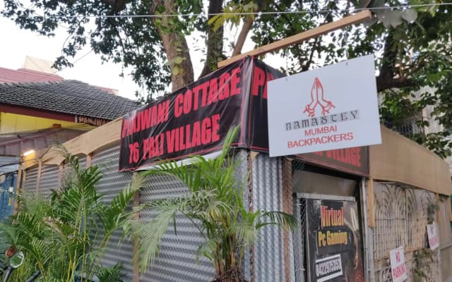 Namastey Mumbai Backpackers