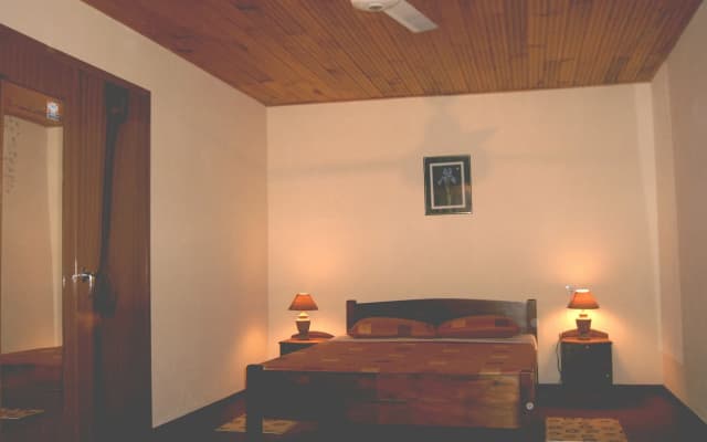 Rainforest Lodge