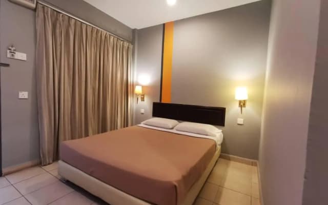 One World Lodging