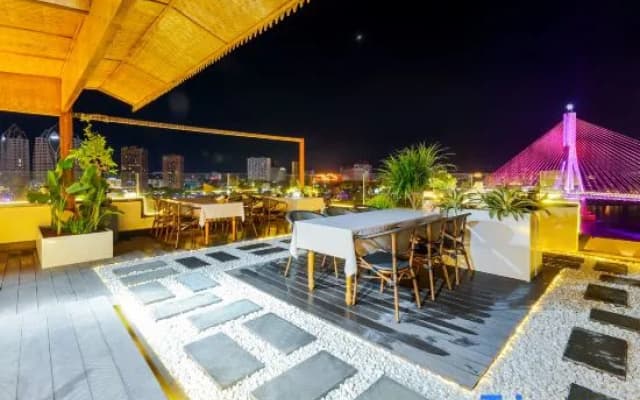 Xishuangbanna Jinghong Mei'an River View Homestay (Gaozhuang Xingguang Night Market Branch)