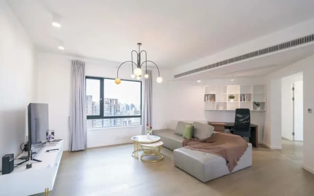 Tyms 3BR 2BA Apt Novel Garden Metro