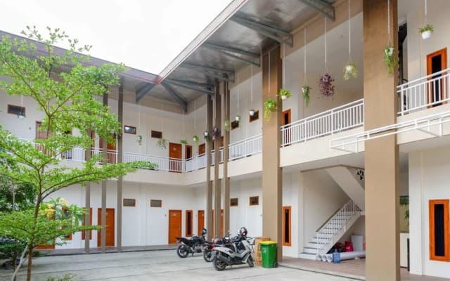RedDoorz near Universitas Muhammadiyah Purwokerto