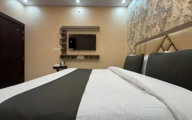 Hotel Anmol Inn