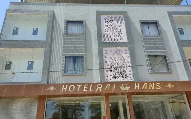 Hotel Rajhans