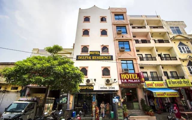 FabHotel Deepak Residency