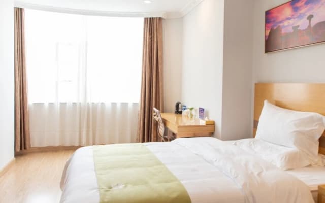 GreenTree Alliance Foshan Nanhai Pingzhou Yuqi Street Hotel