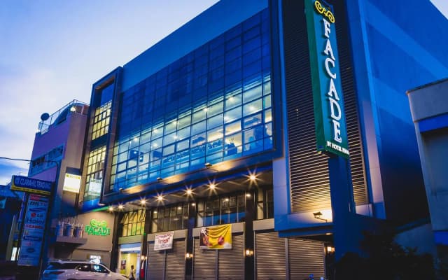 Facade by Hotel Fina