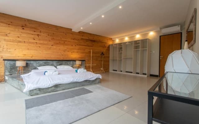 Balian Surf Villas