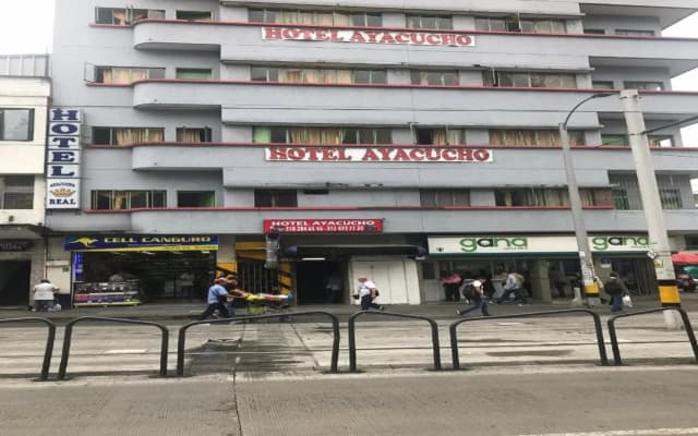 Hotel Ayacucho Real