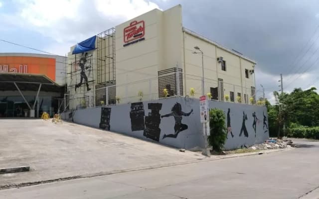 Hotel Turista Canlubang
