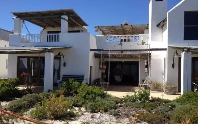 Escape Beach House