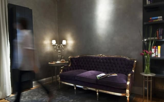 1555 Malabia House Hotel