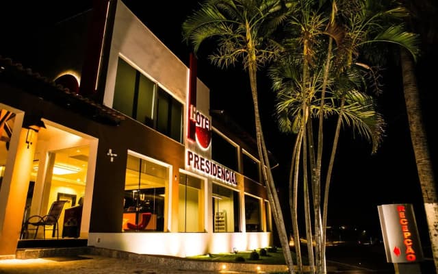 Hotel 365