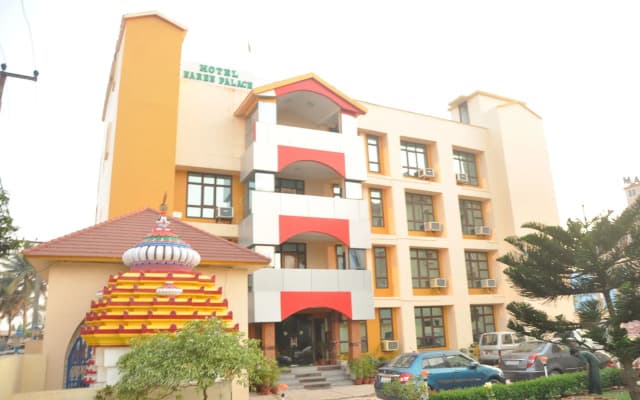 Hotel Naren Palace