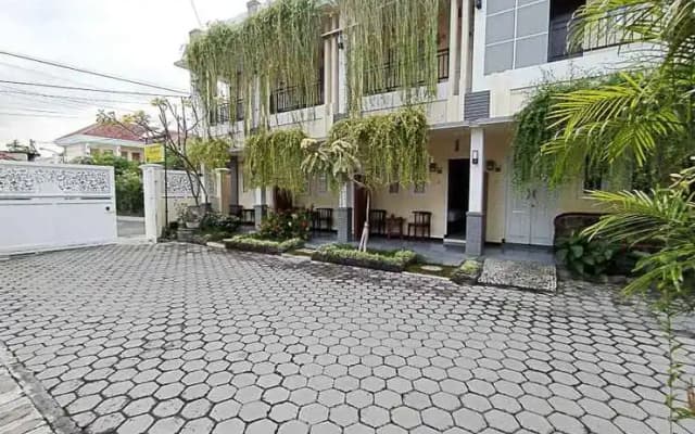 OYO 521 Majapahit Residence Syariah 1