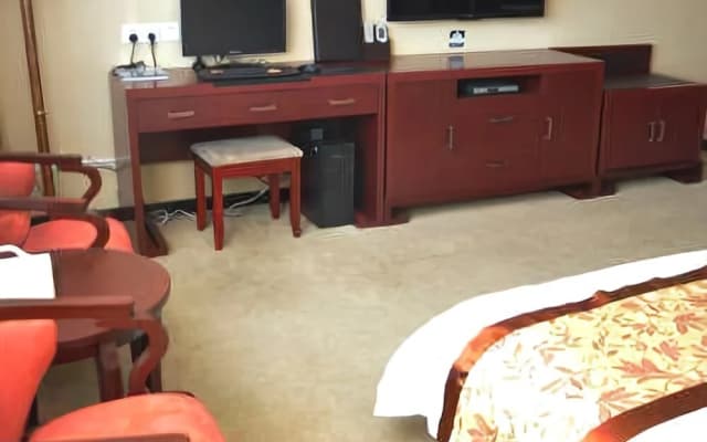 Youyi Business Hotel