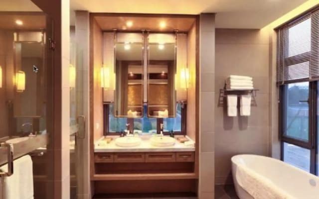 Best White Campsort Xilong Chagu Resort