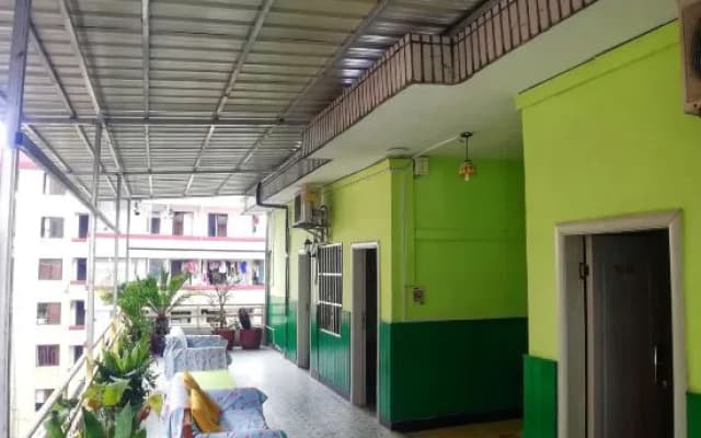 Shiguanguyi Youth Inn