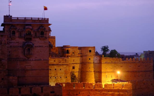 Hotel Garh Jaisal Haveli