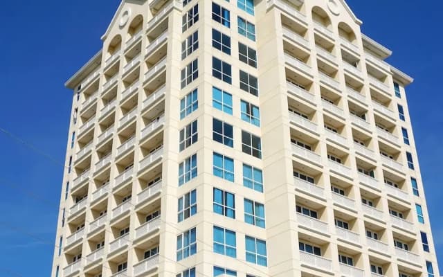 La Mirada Residences