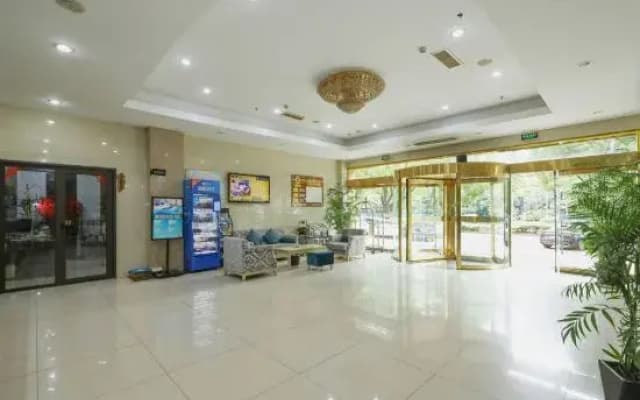 Super 8 Ningbo Beilun Hengshan West Road