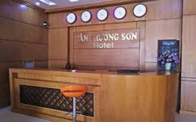 Tan Truong Son Hotel