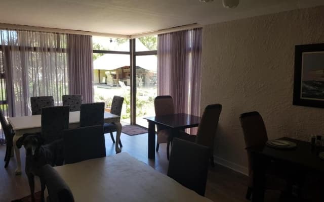 12 on Vaal Drive Guesthouse